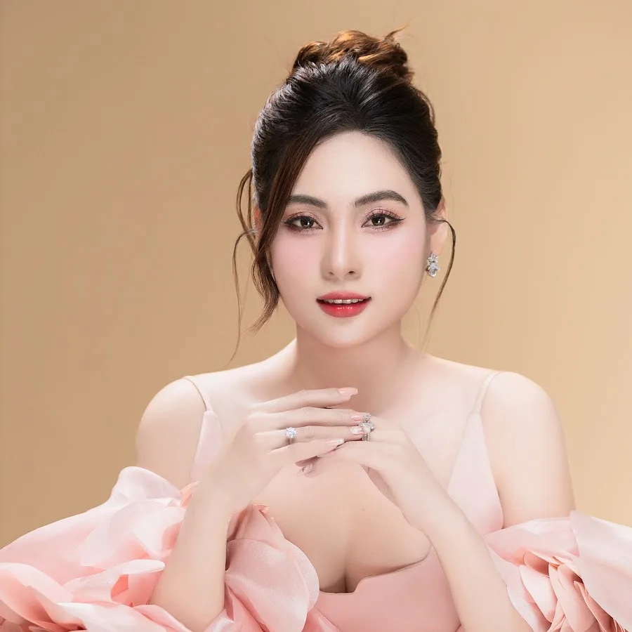ngoc-han-h19